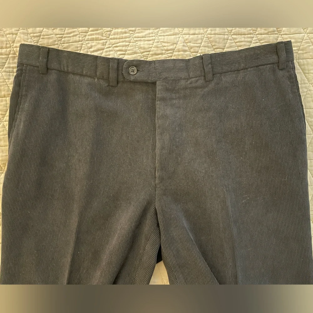 Saks Fifth Avenue Flat Front‎ & Cuffed Corduroy Pant in Black Size 40 $145